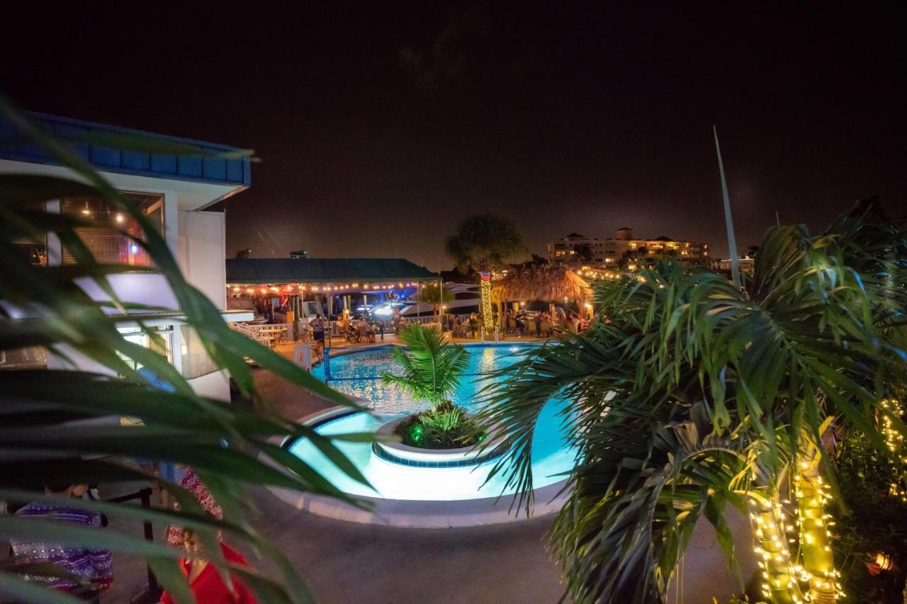 Sands Harbor Resort And Marina بومبانو بيتش المظهر الخارجي الصورة